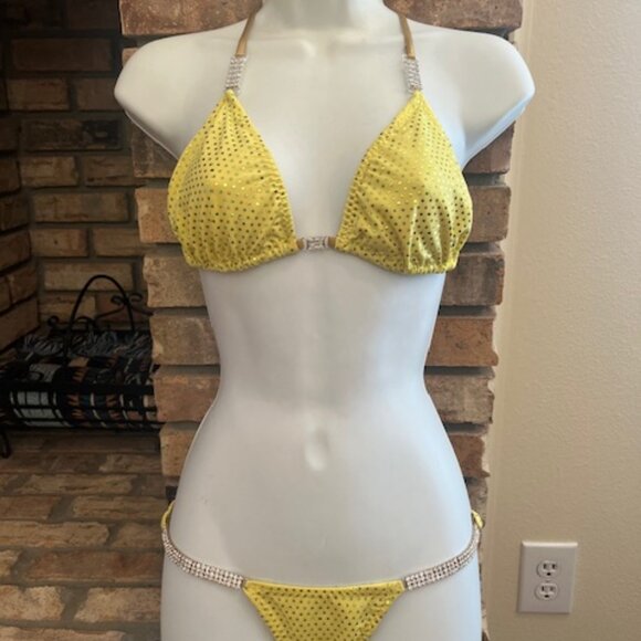 Contest Bikini NPC Competition Posing Suit or Practice Posing Suit - Picture 4 of 8